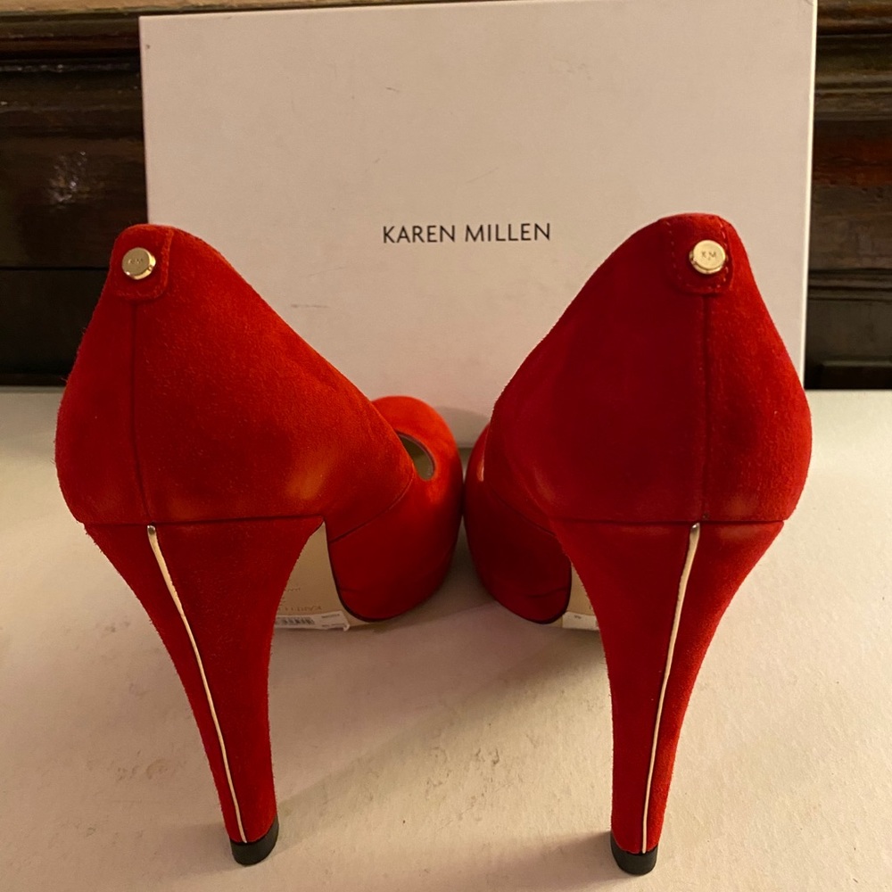Karen Millen Suede Platform High-Heel Court Pumps